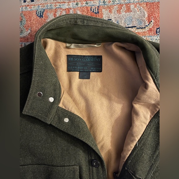 Filson Greenwood - XL
Style 10232
Made in the USA - Picture 3 of 14
